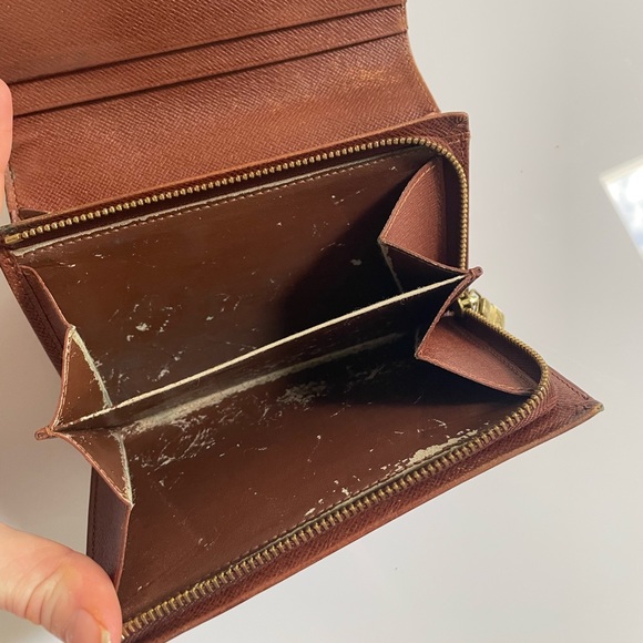 ❤️ Authentic Louis Vuitton LV Wallet - Picture 7 of 9